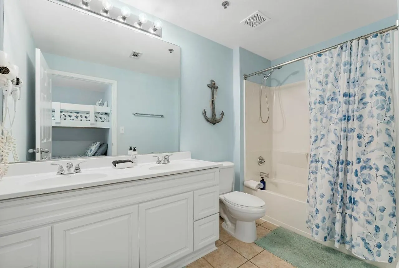 Laketown Wharf #519 By Nautical Properties Panama City Beach United States